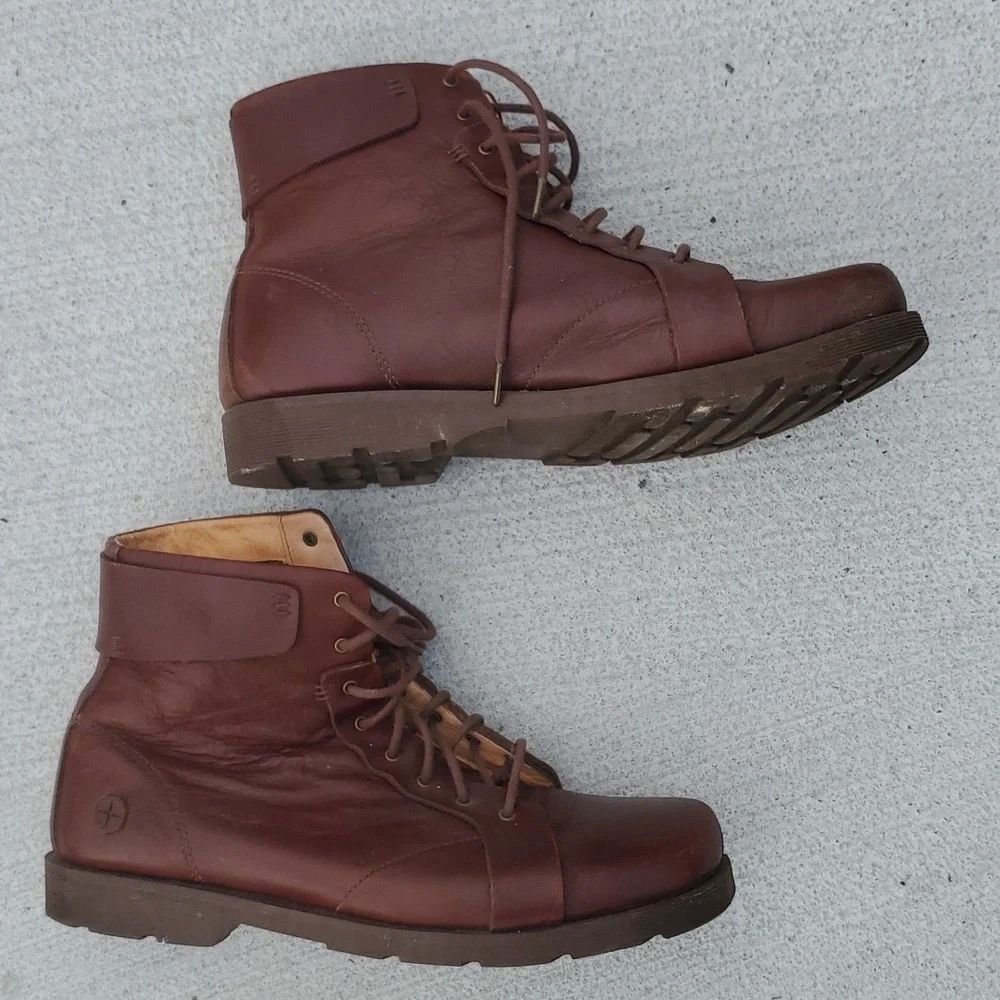 Men's Brown Leather Lace-Up Boots